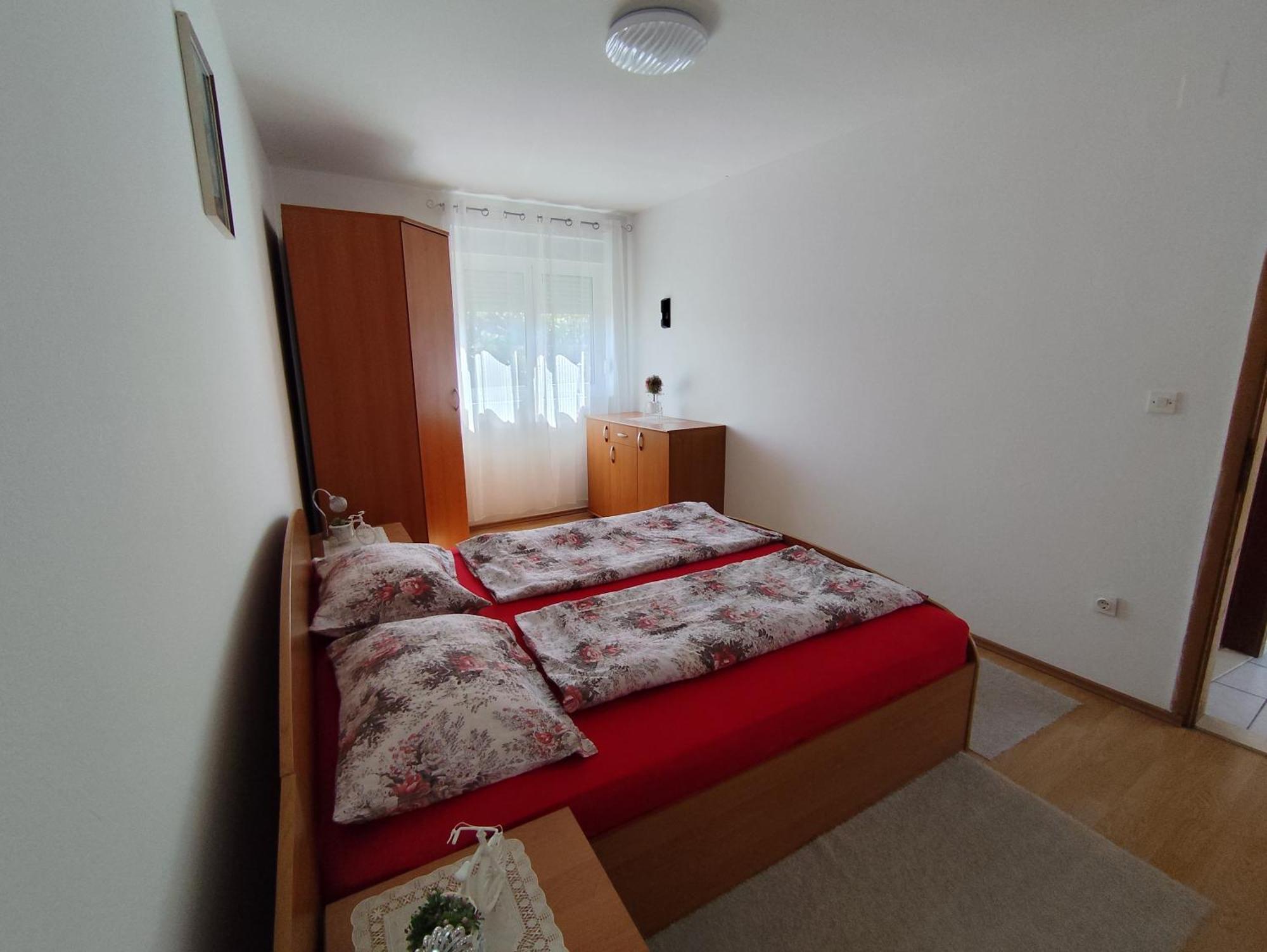 Apartments Milevcic Елса Номер фото